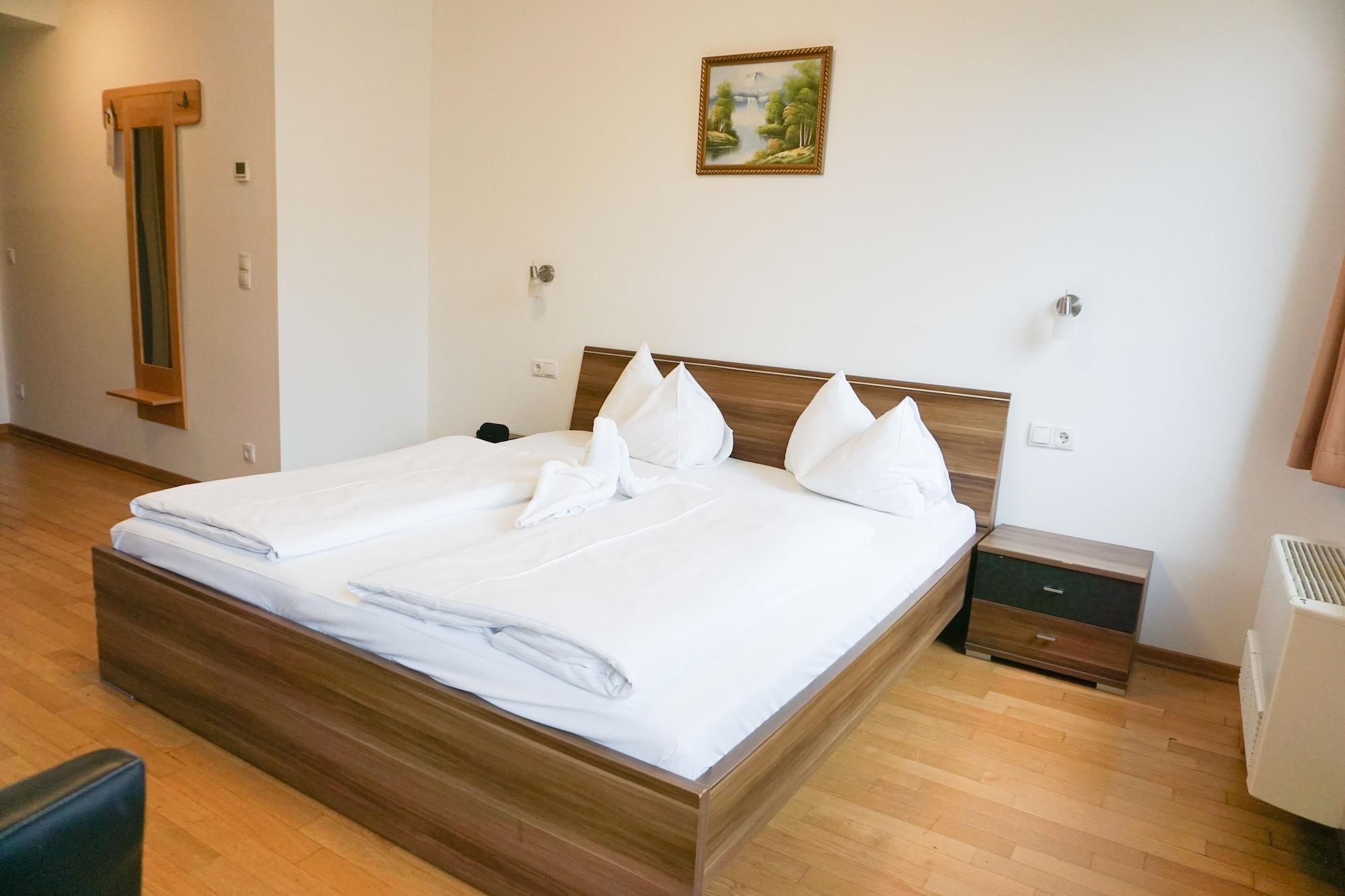 Hotel Kaffeemuehle Vienna Luaran gambar